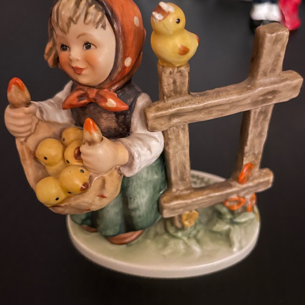 Goebel W Germany H J Hummel 1971 Chicken Licken - Picture 2 of 8